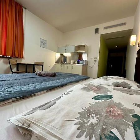 Apartman Priamo Na Hlavnej Ulici Koszyce Zewnętrze zdjęcie
